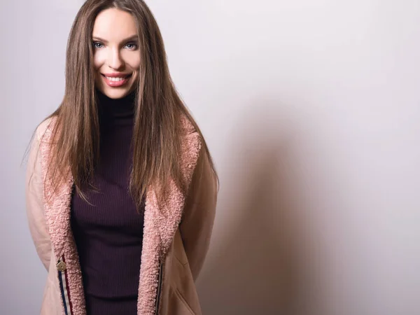 Beautiful Young Girl Pink Coat Posing Studio — Stock Photo, Image