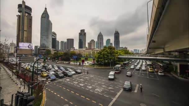 Modernas Calles Centrales Shanghái Edificios Gran Altura Durante Día Tiempo — Vídeo de stock