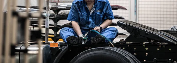 Zaměstnanci Továrně Strojní Zařízení Číně — Stock fotografie