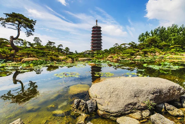 Traditional Chinese City Garden Park — Stockfoto