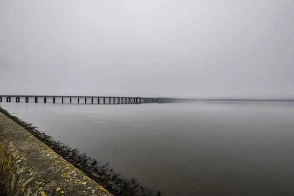 Alte Brücke Und Malerische Schottische Morgenlandschaft — Stockfoto