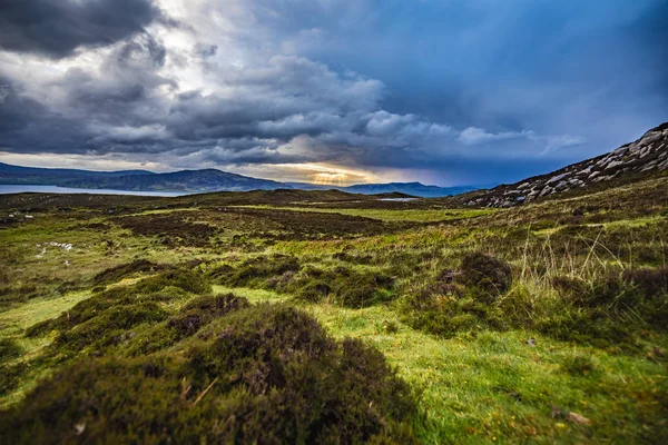 Schöne Malerische Landschaft Der Schottischen Natur Mit Schönen Abend Bewölkten — Stockfoto