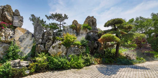 Traditioneller Chinesischer Stadtgarten — Stockfoto