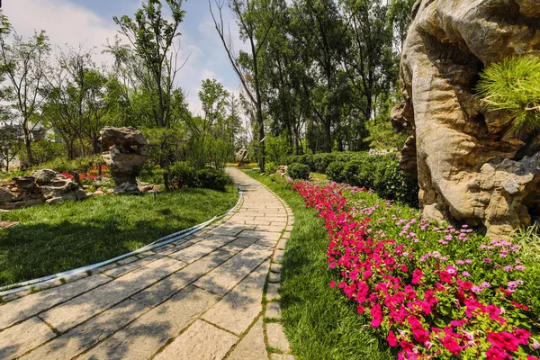 Traditionell Kinesisk Stads Trädgårds Park — Stockfoto