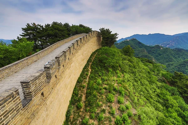 中国の万里の長城からの山の眺め — ストック写真