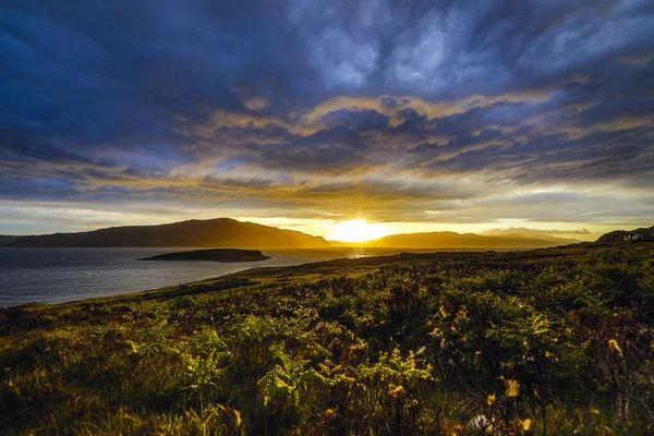 Vackert Naturskönt Landskap Skottland Natur Med Vacker Kväll Sol Nedgång — Stockfoto