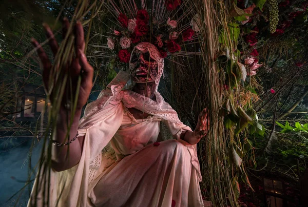 Fabulosa estilização de Santa Muerte - Santa Morte - culto religioso moderno. Conceito Arte conto de fadas foto . — Fotografia de Stock