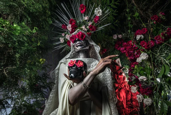 Fabulosa estilização de Santa Muerte - Santa Morte - culto religioso moderno. Conceito Arte conto de fadas foto . — Fotografia de Stock