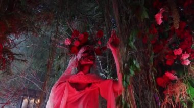 Santa Muerte 'nin muhteşem stili - Kutsal Ölüm - modern dini tarikat. Sanat Masalı kavramı 4K görüntüsü.