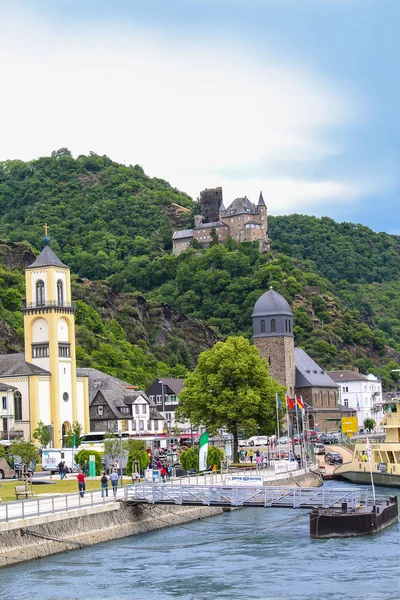 Allemagne Petite Ville Avec Église Petit Quai Plaisance Avec Château — Photo