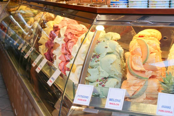 Different Flavors Gelato Ice Cream Italian Shop — Stock Photo, Image