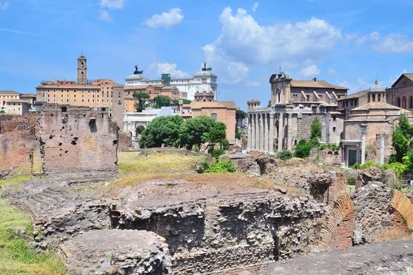 Rzym Włochy Ruiny Forum Romanum Słoneczny Letni Dzień — Zdjęcie stockowe