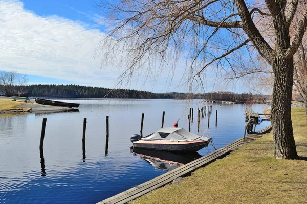 Vacker park i Nyslott, Finland Royaltyfria Stockbilder