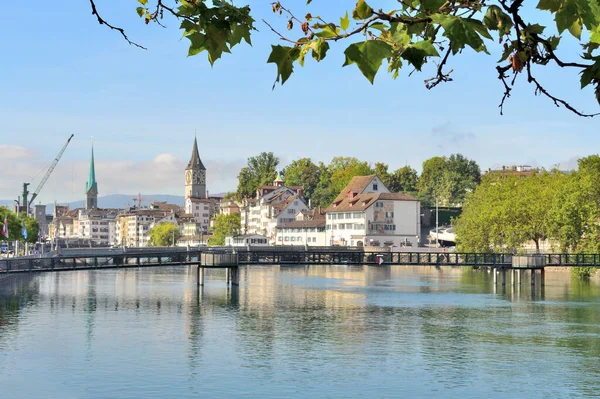 Curych Švýcarsko Velmi Krásné Nábřeží Starého Města — Stock fotografie