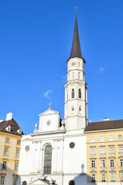 Wiedeń Austria Kościół Michała Słoneczny Letni Wieczór — Zdjęcie stockowe