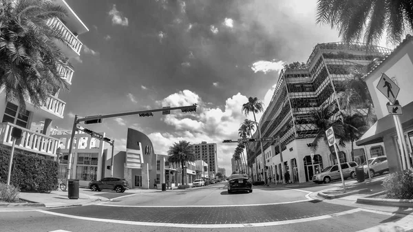 Miami Beach April 2018 Stadtstraßen Einem Sonnigen Tag Miami Zieht — Stockfoto