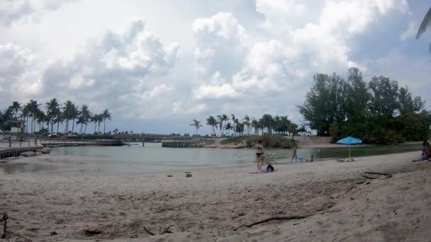 Panoramablick Auf Den Strand Einem Sonnigen Tag Jupiter Florida — Stockvideo