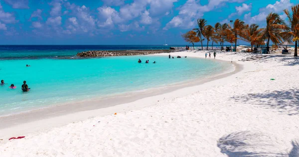 Male Maldives Março 2015 Habitantes Locais Turistas Relaxar Praia Cidade — Fotografia de Stock