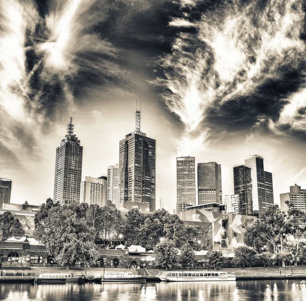 Melbourne Avustralya Gün Batımında Güzel Şehir Manzarası — Stok fotoğraf