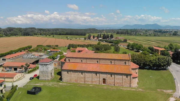 Vista Aérea Catedral Medieval Meio Campo — Fotografia de Stock