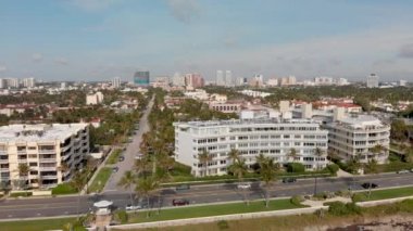West Palm Beach manzarası ve waterfront, Florida hava manzarayı.