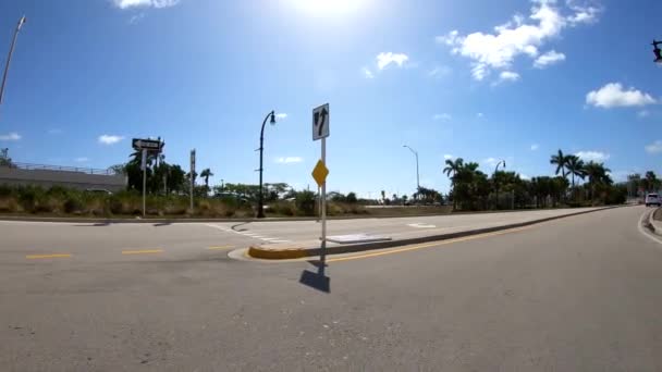 Miami Maart 2018 Macartur Causeway Verkeer Vanuit Auto Verplaatsen — Stockvideo