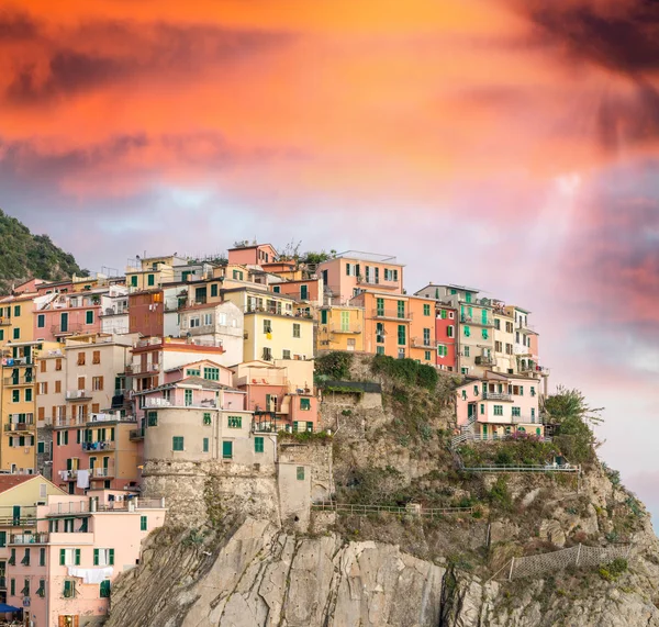 Закат Над Манаролой Пять Земель Италия — стоковое фото