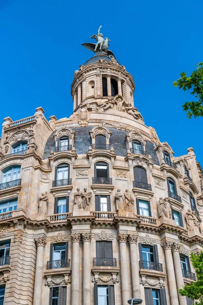 Архитектура Барселоны Проспекте Пасео Грасиа — стоковое фото