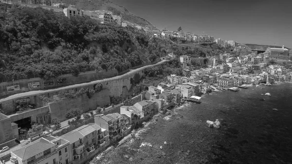 Панорамний Вид Chianalea Будинків Шиллі Калабрія Італія — стокове фото