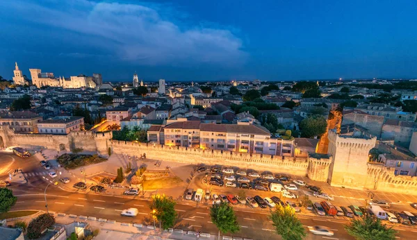 Avignon Frankreich Juli 2013 Touristen Auf Den Straßen Der Stadt — Stockfoto