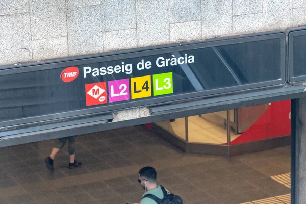 Barcelona Mayıs 2018 Passeig Gracia Metro Stasyonu Giriş Metro Şehrin — Stok fotoğraf