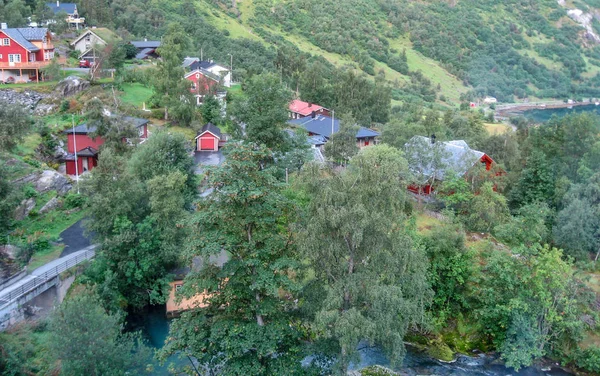 Belles Maisons Nordiques Sur Fjord — Photo