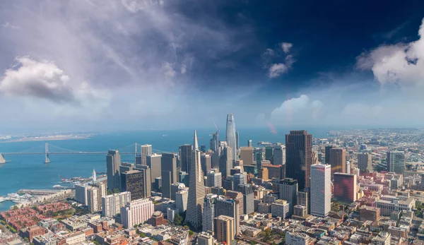 Skyline Aereo San Francisco Elicottero Una Giornata Estiva Soleggiata — Foto Stock