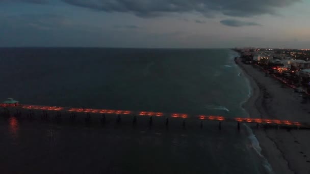 Boca raton straßen bei nacht, florida — Stockvideo