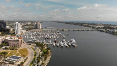 West Palm Beach, Fl - 10 Nisan 2018: Hava manzarası Palm Beach. Florida'nın ünlü bir turizm kentidir.