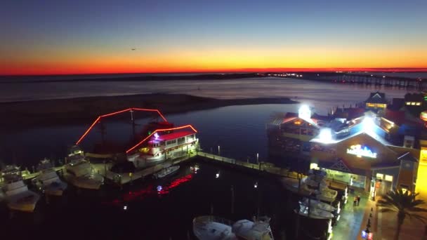 Vista Notturna Della Città Destin Situata Nella Contea Okaloosa Florida — Video Stock