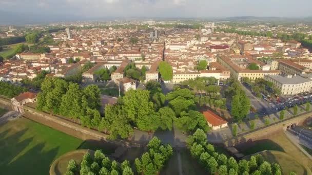 Vista Aérea Lucca Antiga Cidade Toscana — Vídeo de Stock