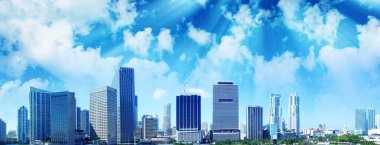 Downtown Miami, havadan görünümü üzerinde güzel gün batımı.