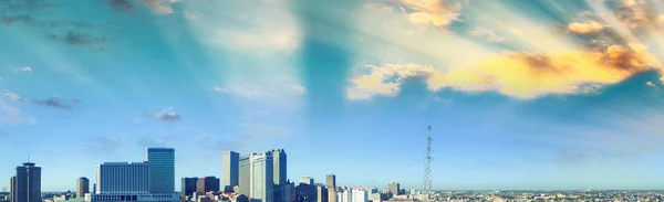 Закат Над Новым Орлеаном Вид Воздуха Город Реку — стоковое фото