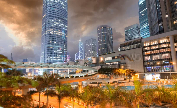 Hong Kong Futuristische Stadtsilhouette Der Abenddämmerung — Stockfoto
