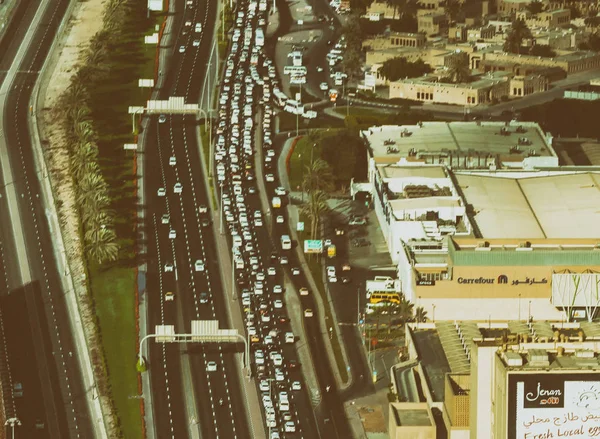 ドバイ 2016年 主要な都市 道路交通の眺め ドバイは 2000 万の訪問者を引き付ける — ストック写真