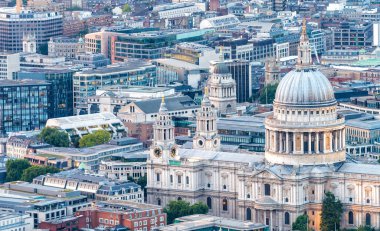 St Paul Katedrali - Londra güzel görünümü.