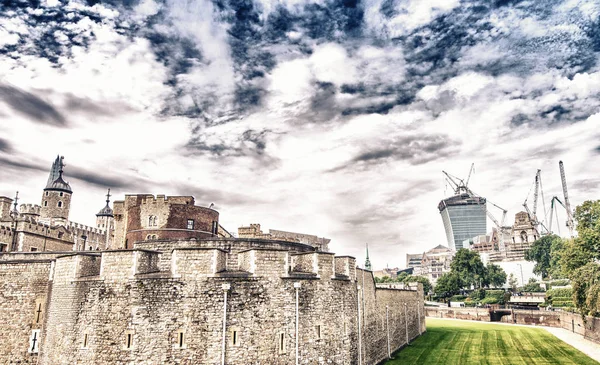 Tower London Słoneczny Dzień — Zdjęcie stockowe