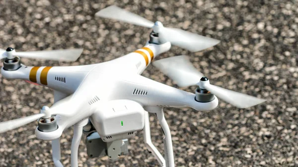 Modern Drone Leszállás Földön — Stock Fotó