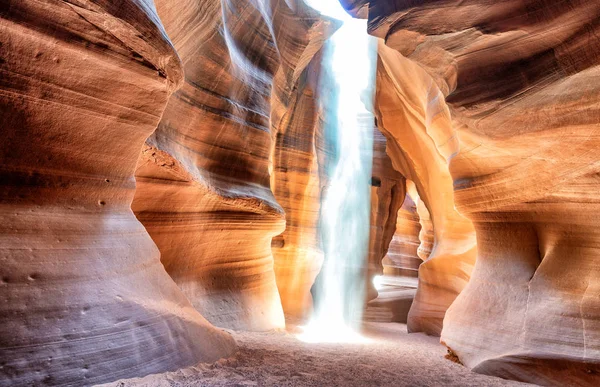 Arizona Stati Uniti Antelope Canyon Navajo Bellissimi Raggi Luce — Foto Stock