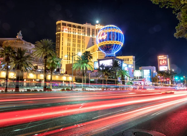 Las Vegas Juni 2018 Nachtbeleuchtung Von Autos Streifen Las Vegas — Stockfoto