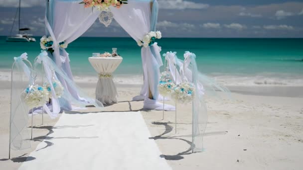 Beautiful Arch Wedding Decoration Tropical Beach — Stock Video