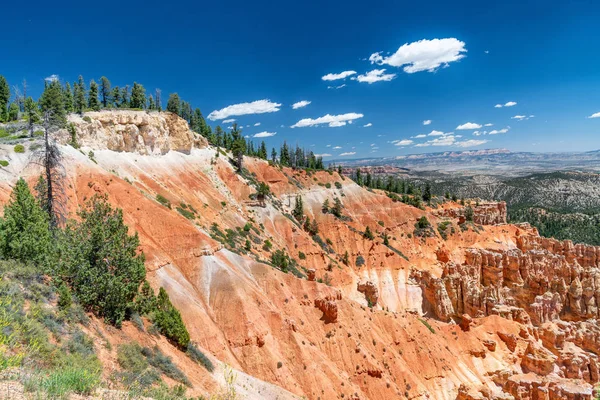 Incroyable Paysage Été Bryce Canyon Avec Beaux Nuages — Photo