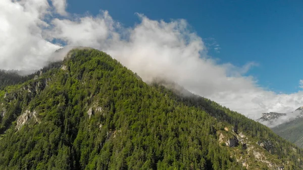Панорамный Вид Воздуха Красивые Альпийские Горы — стоковое фото