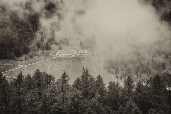 Malga Dolomites Hava Görünümünde Talya — Stok fotoğraf